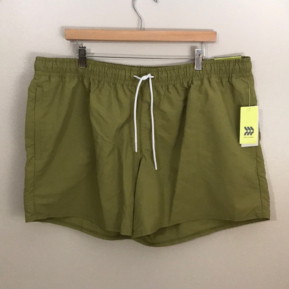 NEW All‎ In Motion Shorts. 2XL